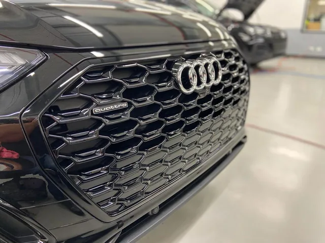 Audi front grille after decontamination